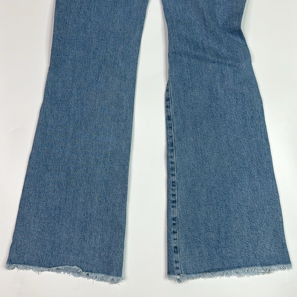 Good American Raw Hem Ripped Knees Indigo129 Jeans Size 6 NWT - Picture 8 of 15